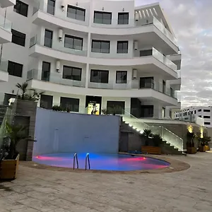  Appartement Cozy With Swimming Pool